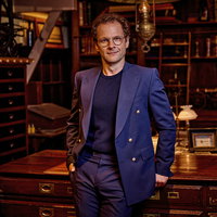 Valentijn van Hall over hoofdrol in voorstelling 'Harry Potter en het Vervl ...