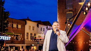 Django Wagner viert jubileumeditie van zijn Dinnershowweekend