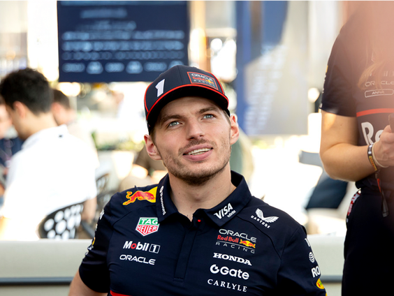 Samantha van Wijk over Formule 1-finale, Thialf, Oranje-handbal en WK-loting met showelement