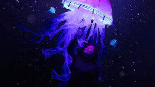 Het gesprek - Monique Corvers en Eva Arends