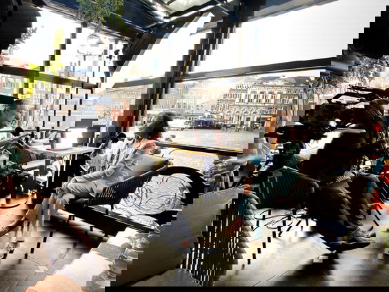 Stella Maessen over haar Songfestivaldeelnames