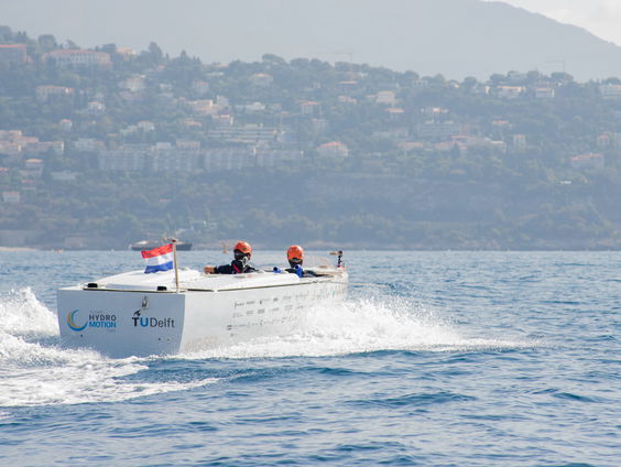Varen olietankers straks op waterstof? 'Je kan hier naar boren zonder dat er CO2 vrijkomt'