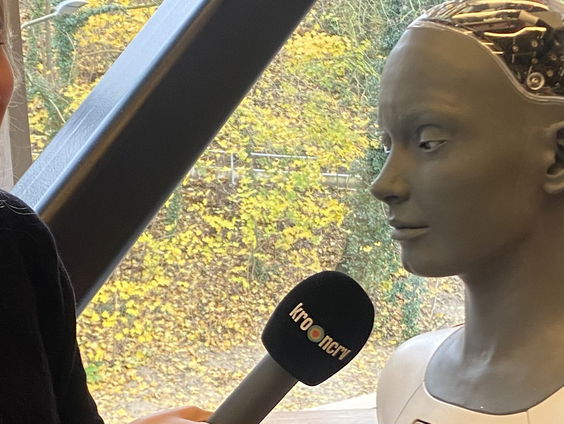 Kun je vriendinnen worden met een robot?