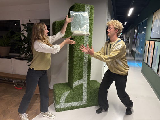 De geschiedenis van Mars onderzoeken... met een trommel vol modder in een vliegtuig?