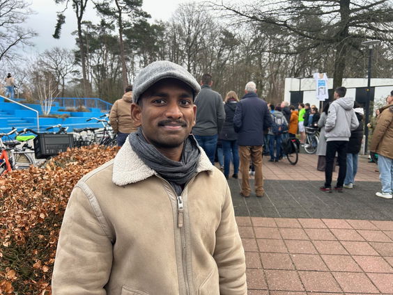 Protestmars tegen discriminatie bij Universiteit Twente: 'Belangrijk om actief anti-racist te zijn'