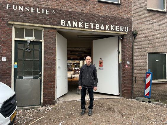 Eigenaar van gesloten koekjes-fabriek Punselie hoopt op doorstart: 'Lag niet aan het koekje'