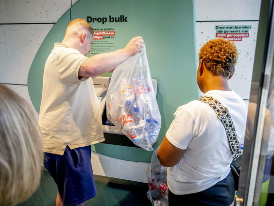 Statiegeld moet flink omhoog, anders dreigt miljoenenboete voor producenten van verpakkingen