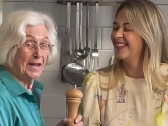 Bibi Loomans en oma Mia bundelen familierecepten in nieuw kookboek