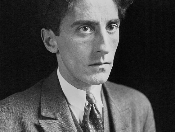 De Tijdmachine: Parade van Jean Cocteau