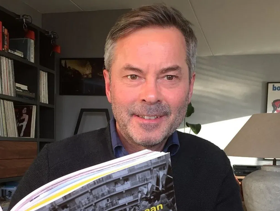 Johan Nauta over het fotoboek 'Een Plek Bij Het Podium'