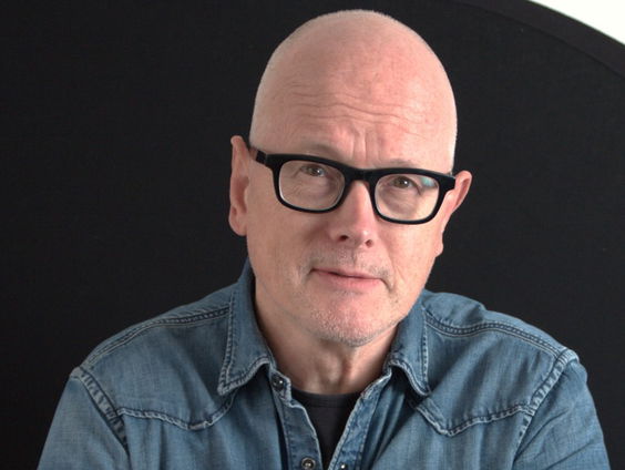 Vanuit de coulissen - Kees van Amstel