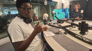 Kenji (13) haalt Amerikaanse sterauteur Jason Reynolds naar zijn school