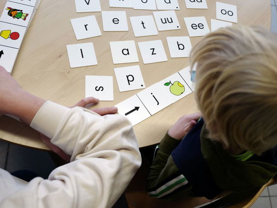 Onderwijsraad: Beginnende leraren mogelijk niet voldoende opgeleid