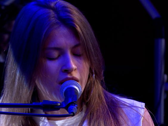 TEUN - Floating | live in Muziekcafé