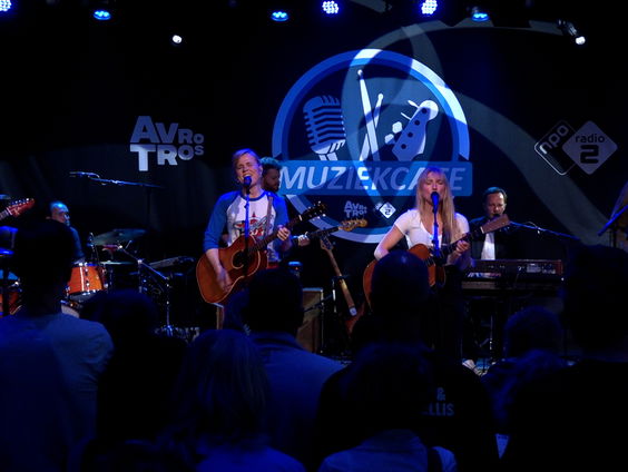 Ilse DeLange - Willing | live in Muziekcafé