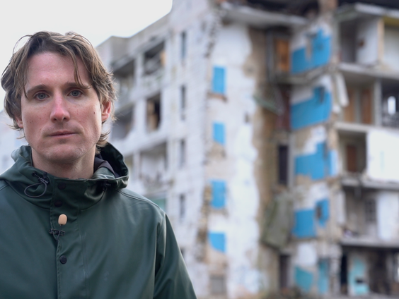 Maarten maakt een film over het dilemma voor Oekraïense mannen: vechten of vluchten?