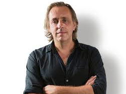 Druktemaker Marcel van Roosmalen - Vitesse