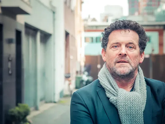 Prestigieuze penning voor acteur Mark Rietman