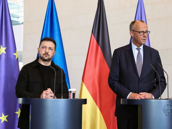 Bondskanselier Merz optimistisch over video-overleg voorafgaand aan top Trump-Poetin