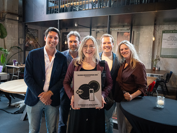 Simone 'ongelofelijk vereerd' met Zilveren Reissmicrofoon nominatie