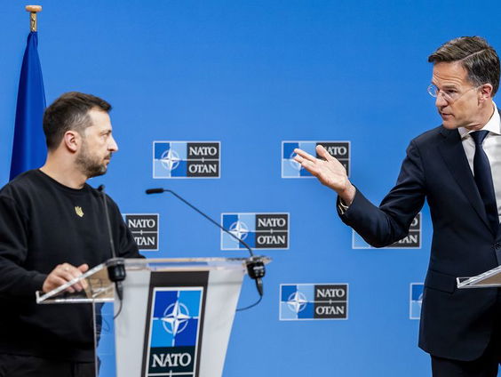 NAVO bespreekt oorlog Oekraïne en impact van mogelijke terugkeer Trump