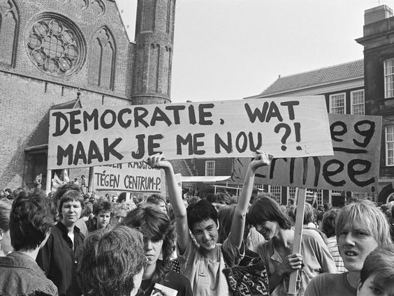 Wet tegen democratische dreiging