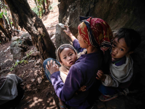 Opening fototentoonstelling Myanmar in Nicolaikerk Utrecht