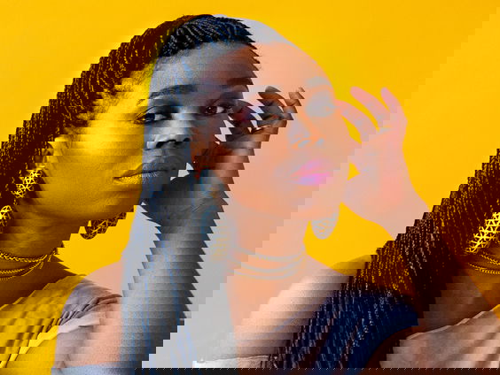 Zangeres Ntjam Rosie eert muzikale “African Queens”