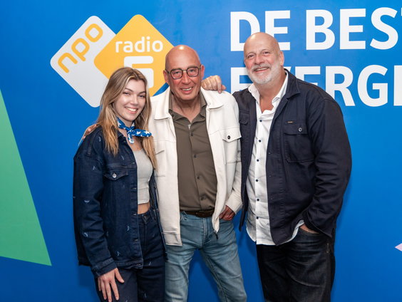 Lunch Lekker Lunchgasten: Bløf en Hannah Mae over hun single 'Ik Ben Niet Meer Bang'