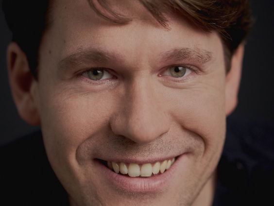 Vanuit de coulissen: Peter Gijsbertsen