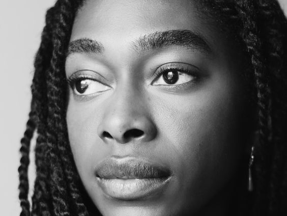 Vanuit de coulissen: 'Ntianu Stuger