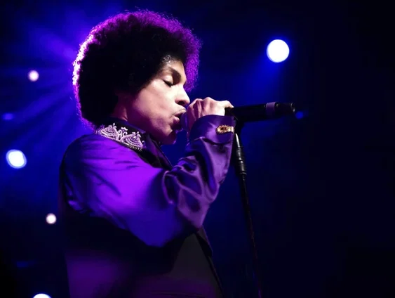 Nieuw album 'Timeless' met muziek van Prince