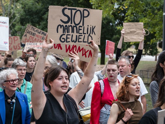 Minder vrouwen in Nederland gedood door partner of ex, maar zorgen blijven