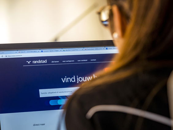 Uitzendbureau Randstad helpt statushouders aan het werk