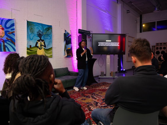 Represent jezelf organiseert community event voor de gemeenteraadsverkiezingen