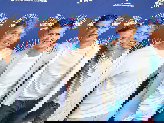 Likke Pêhp viert 1 jaar 'Blikkendag'