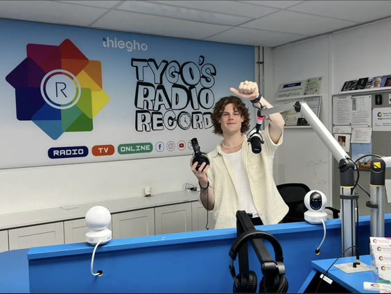 Tygo verbreekt officieus wereldrecord radiomaken: "Voel me blij"