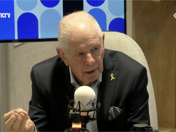 Frits Barend over de taal van Derk Sauer