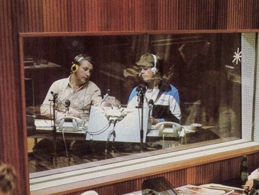 Onvergetelijk: Langs de Lijn met Koos Postema over de zakkende microfoon van Willem Ruis