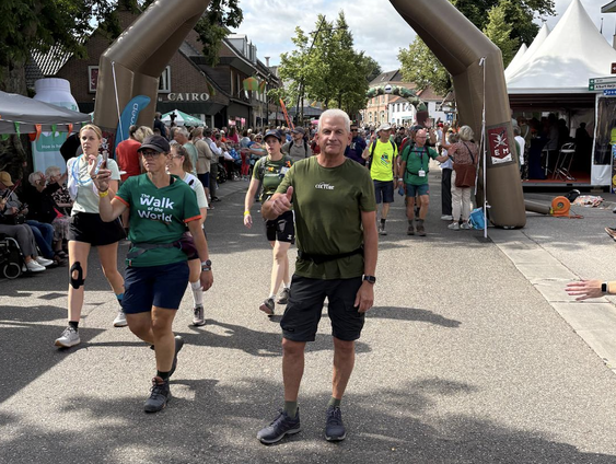 4Daagse verhalen: Alex van Kessel goed opweg voor zijn 30 kilometer