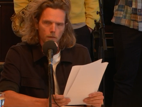 Cabaret: Formatie in het slop of toch niet ? Xander van der Wulp weet meer.