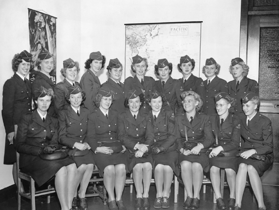 Het ongelofelijke verhaal van het Vrouwenkorps in Nederlands-Indië