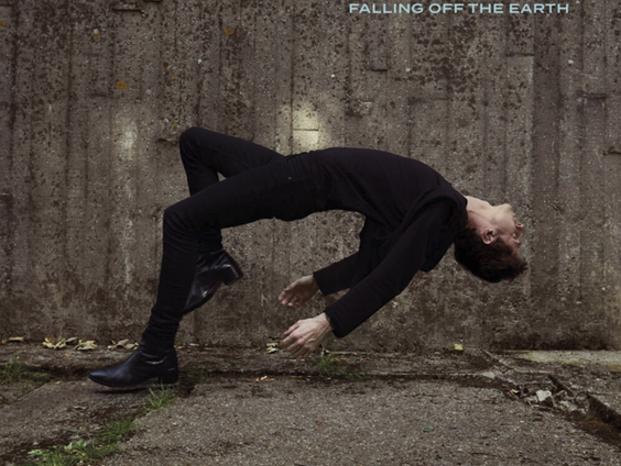 Gespot door Span: het album Falling off the earth van Slow Pilot