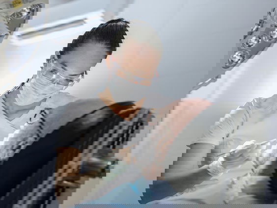 Paul Schram: 'Ouderen krijgen niet de tandartszorg die ze nodig hebben' - EenVandaag