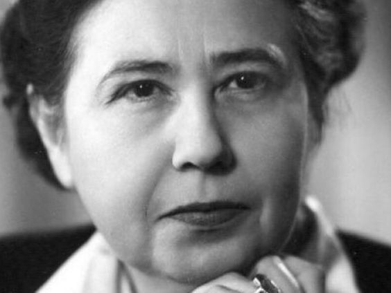 Meer Vrouw Op Straat: advocaat en politicus Corry Tendeloo