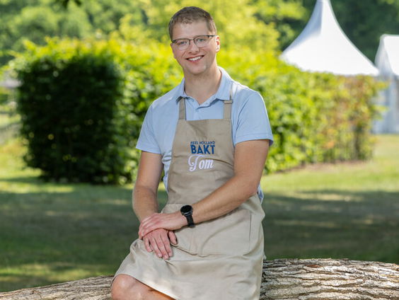 Kippenboer Tom verlaat de Heel Holland Bakt-tent