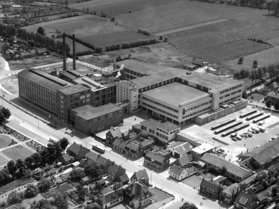 Schijndelse theatergroep brengt legendarische fabriek Jansen de Wit een beetje terug