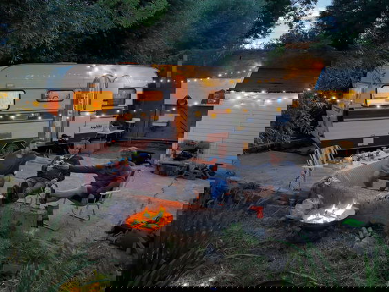 Wandel-tv slaat aan, Nederland kijkt graag naar stappende Arnout Hauben en kameraden