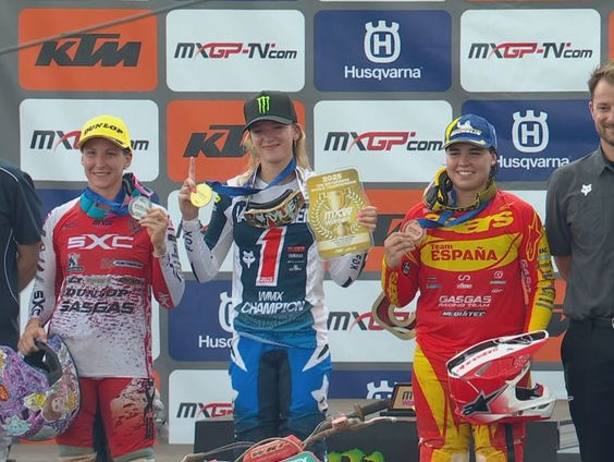 Tweevoudig motorcrosskampioen Van Drunen (18) wil tussen de mannen rijden