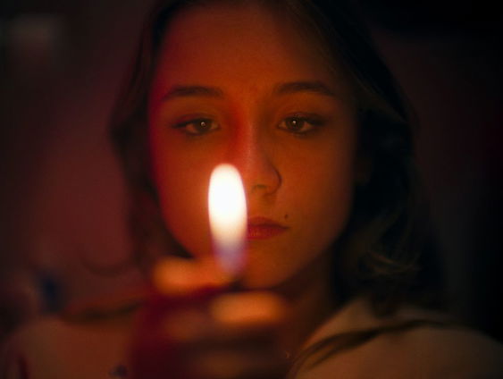 Het gesprek - Daphne Lucker en Rosita Wolkers